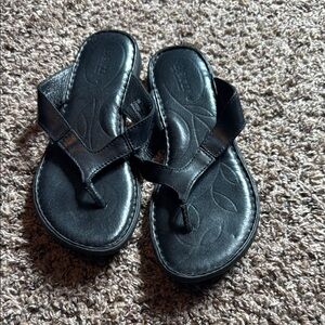 Womens Born Black Sandals